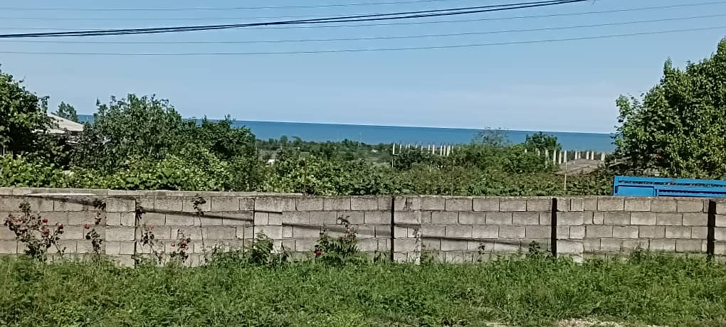 300متر زمین مشرف به کوه و جنگل